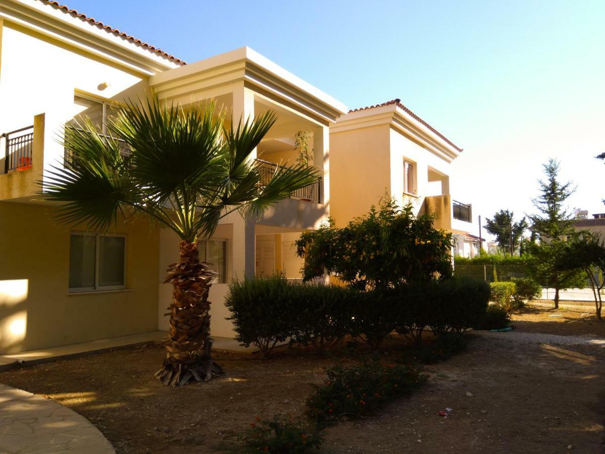 Enjoy The Silence Apartments Paphos Exterior photo